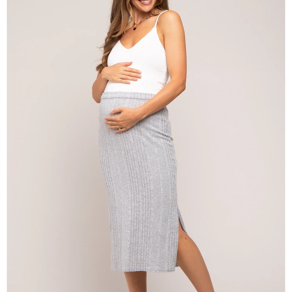Pink blush Maternity Heather Grey Side Slit Knit Skirt M